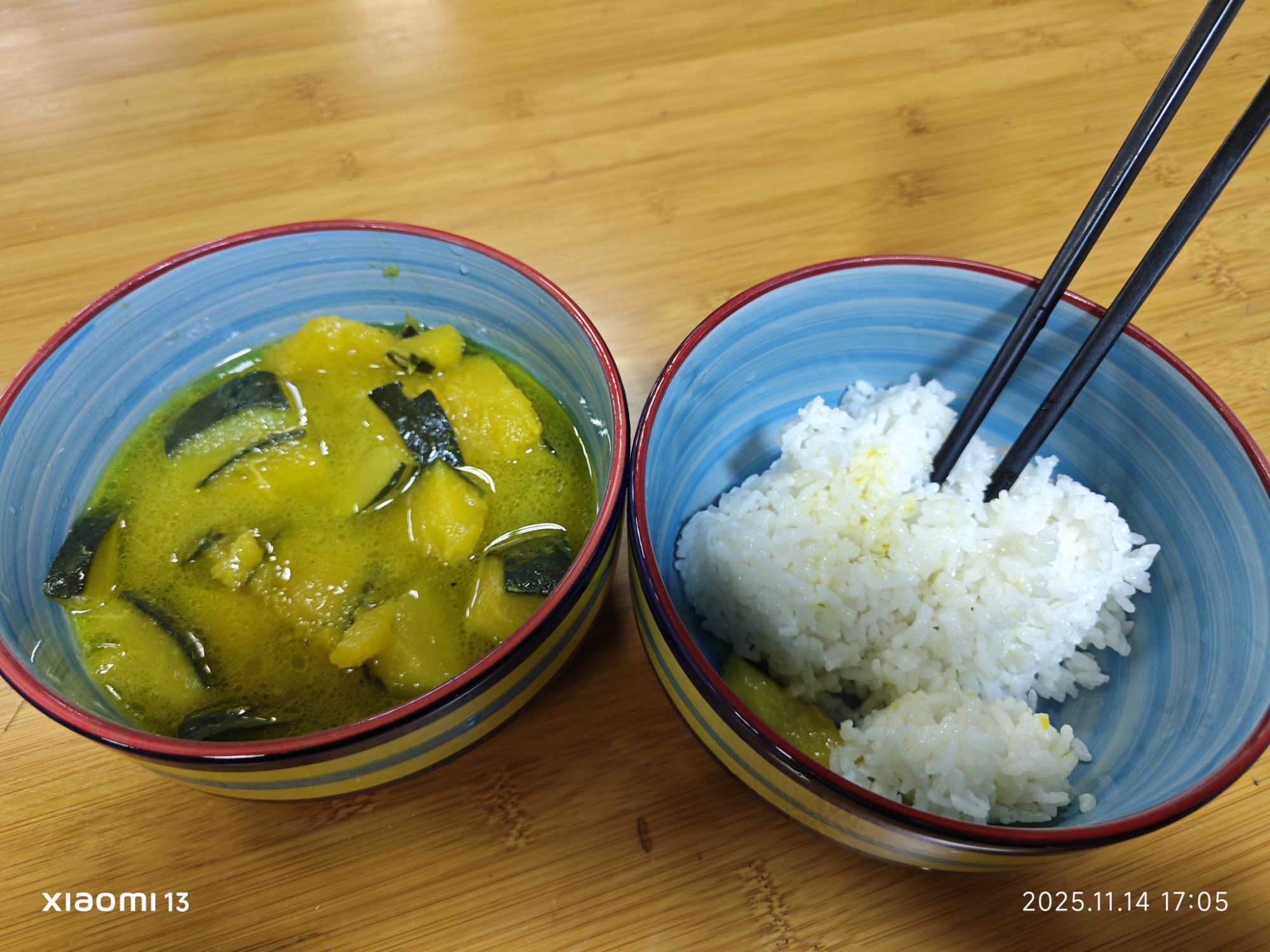 作孽啊，食堂晚饭就这么吃