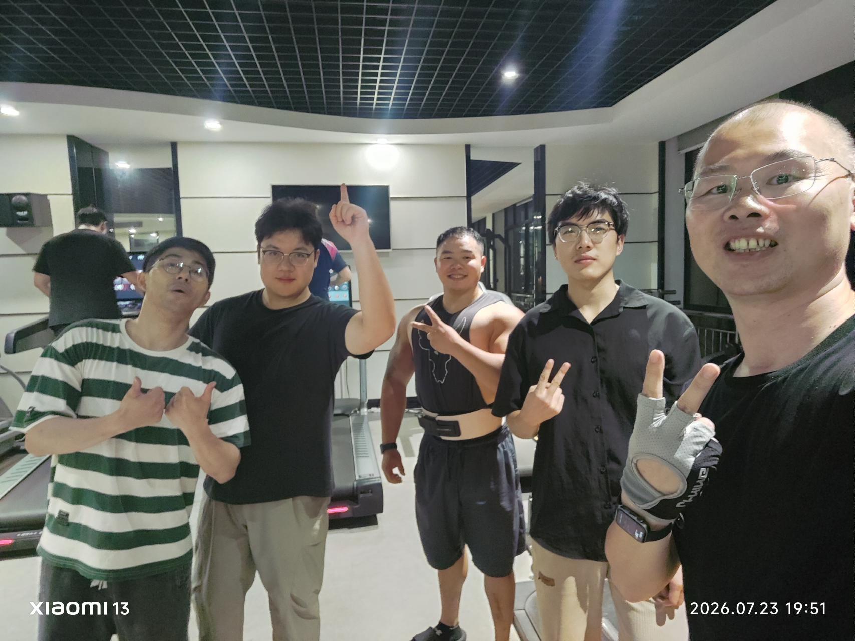 练胸➕练臂➕健走半小时20260723（2026-87）