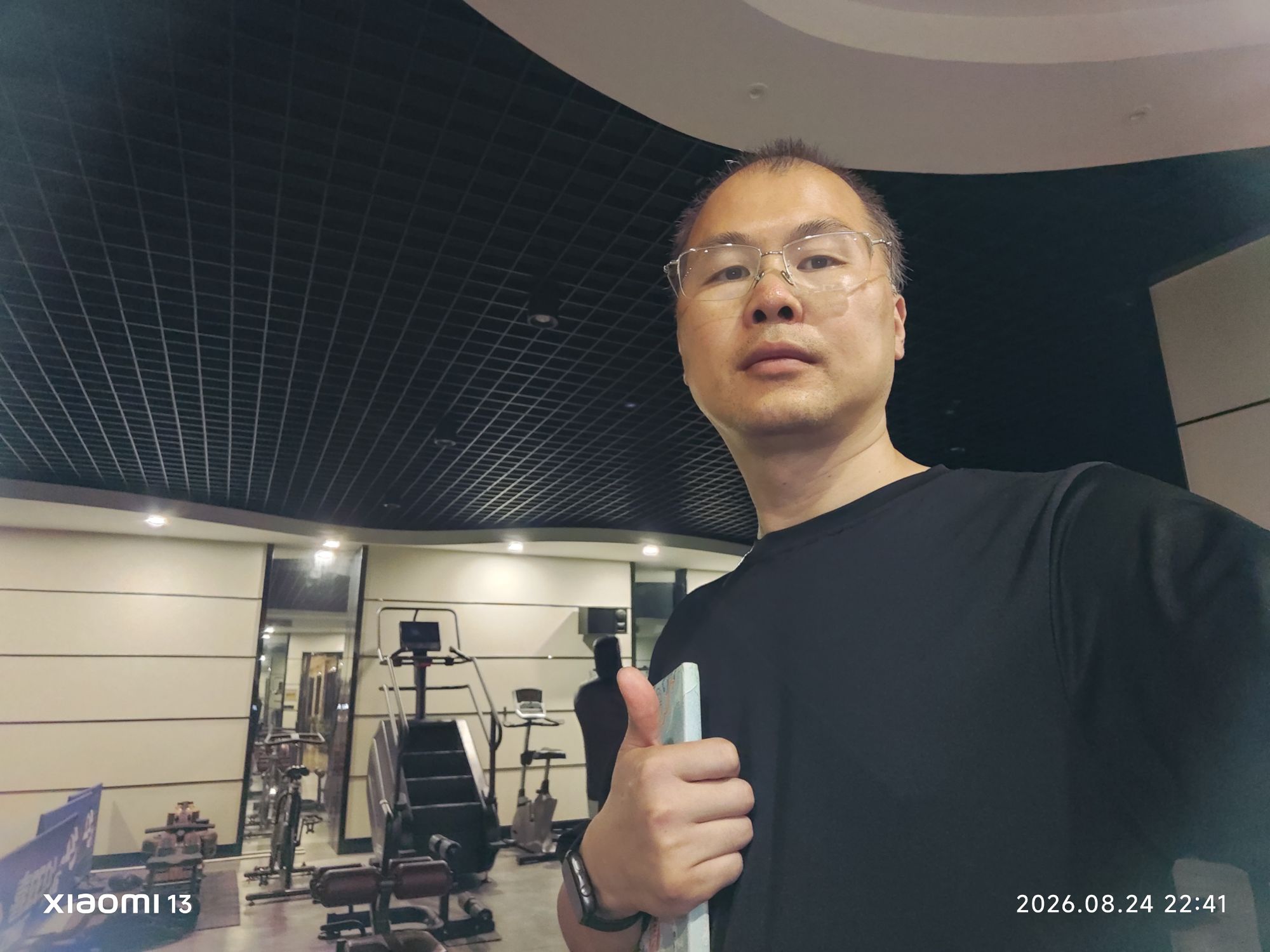 练胸➕练肩➕练臂➕健走半小时20260824（2026-104）